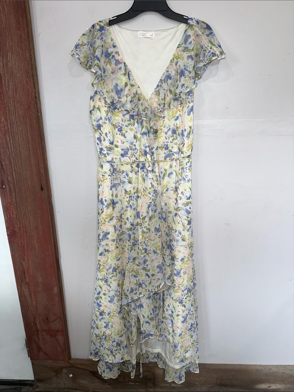 Floral V-Neck Ruffle Wrap Maxi Dress - White/Blue